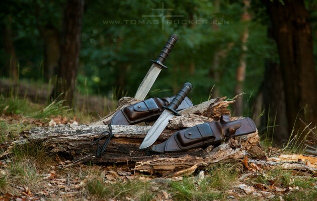 Survival knives made by knifemaker Tomas TRMAN Rucker